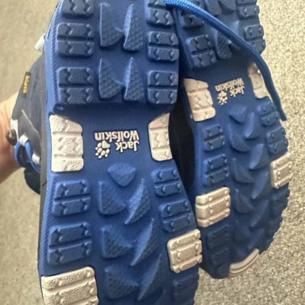Jack Wolfskin‎ Kids' Blue and Black Boots